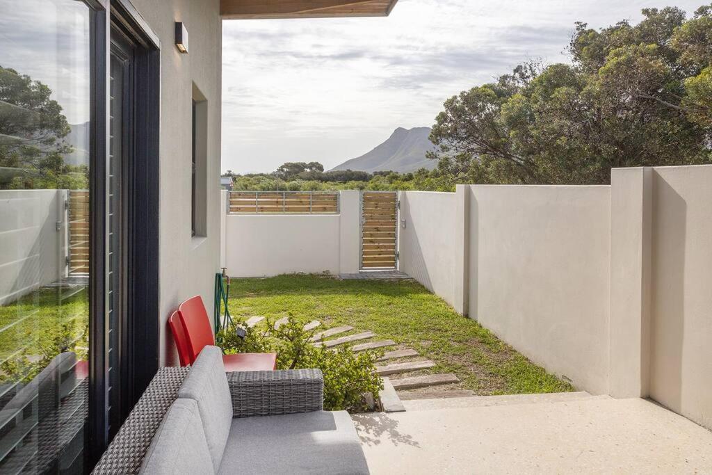 Mountain And Sea Cottage Hermanus Εξωτερικό φωτογραφία